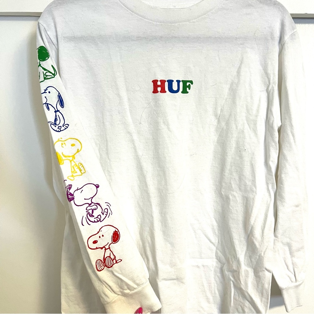HUF + PEANUTS Snoopy white long sleeve tee